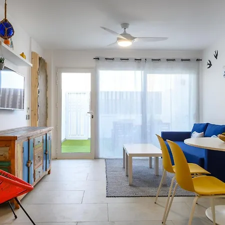 La Marinera House-near The Beach, Fast Wifi, Air-con On Main Bedroom And Sat Tv * Playa Blanca (Lanzarote)