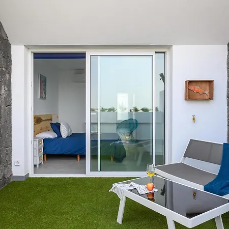 La Marinera House-near The Beach, Fast Wifi, Air-con On Main Bedroom And Sat Tv Holiday home Playa Blanca (Lanzarote)