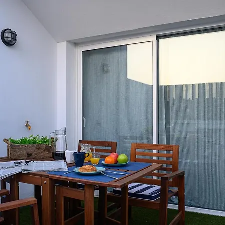 Tatil Evi La Marinera House - Near The Beach, Air-con, Fast Wifi And Sat Tv By Lanzarote Playa Blanca