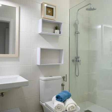 La Marinera House - Near The Beach, Air-con, Fast Wifi And Sat Tv By Lanzarote * Playa Blanca